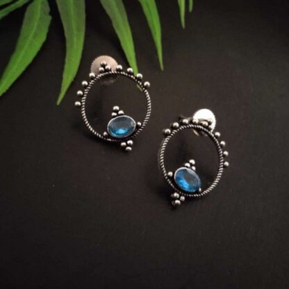 Round firozi studs