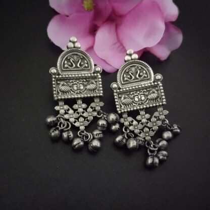 Tribal jaali