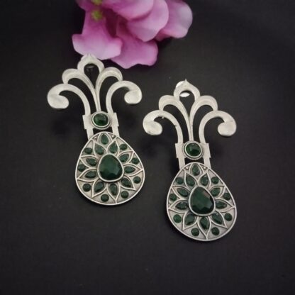 Ornate oval-7
