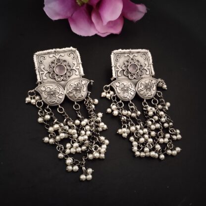 Square layered pearls -3