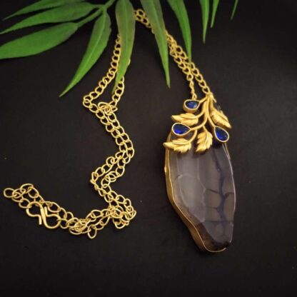 Irregular agates leaves -15
