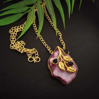 Irregular agates leaves -12