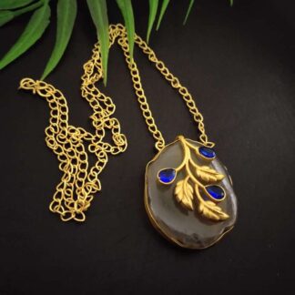 Irregular agates leaves -8