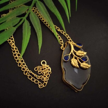 Irregular agates leaves -6