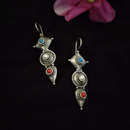 Geometric danglers -1
