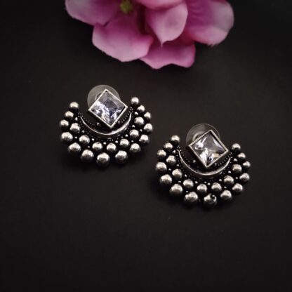 White mini chaand studs