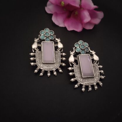 Rectangle ornate onion pink danglers