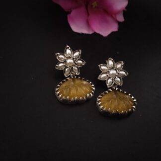 Floral pearl yellow