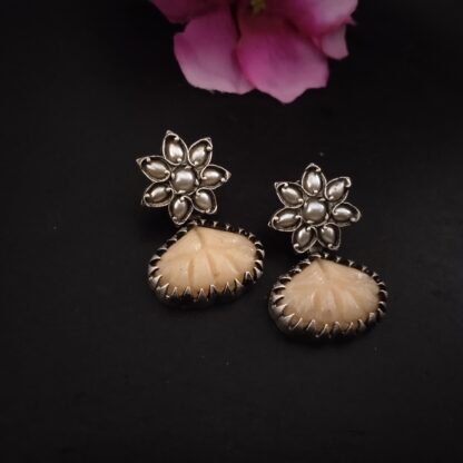 Floral pearl peach