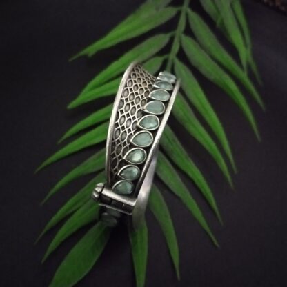 Tapered crystal kada - 6 - Image 2