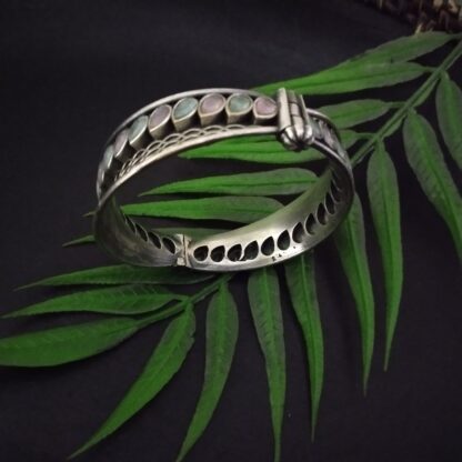 Tapered crystal kada - 4 - Image 3