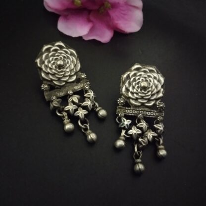 Floral jaali studs