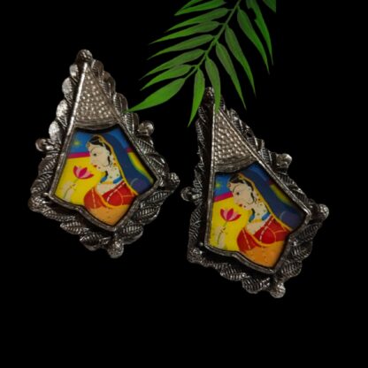 Quirky floral studs -7