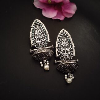 Infinity jaali studs -5