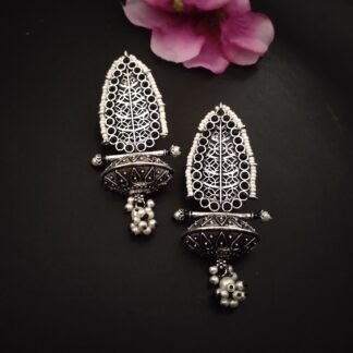 Infinity jaali studs - 4