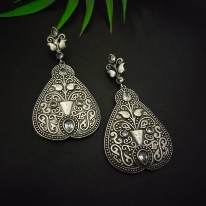 Ornate bageecha - Image 3