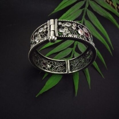 Floral crystal kada - 2 - Image 3