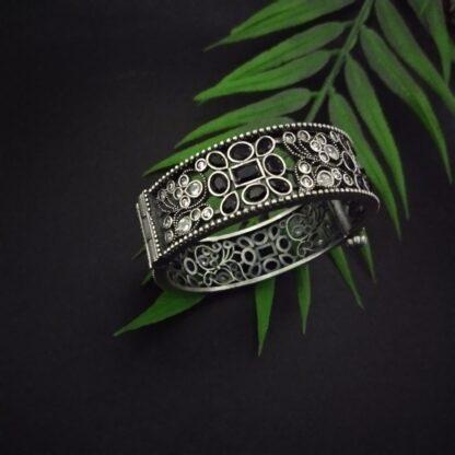 Floral crystal kada - 5