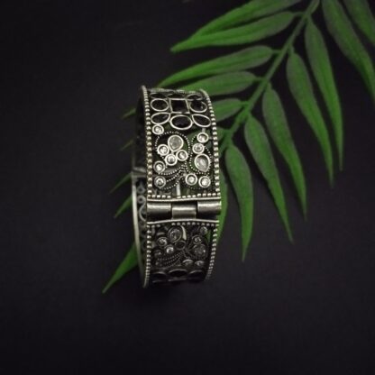 Floral crystal kada - 5 - Image 3