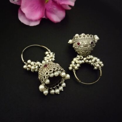 Moti baali jhumka