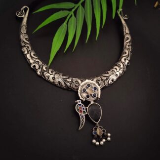 Ornate black chidiya hasli