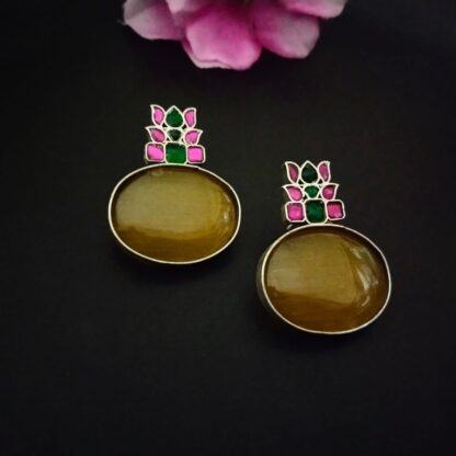 Oval Kemp fusion studs - 9