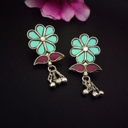 Floral glass earrings - 5