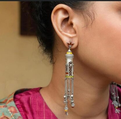 Quirky long jhumka - Image 2