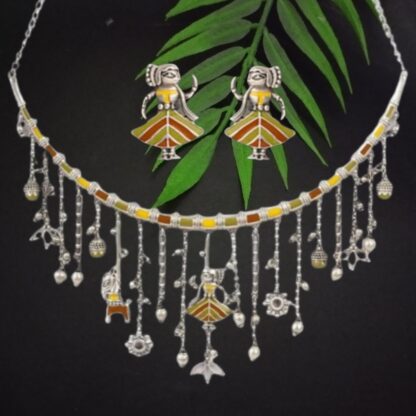 Quirky kathputli choker set