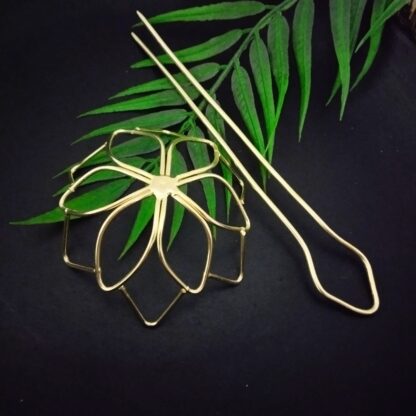 Ornate lotus bun cage - Image 2