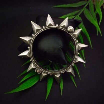 Surya tribal Kada - Image 2