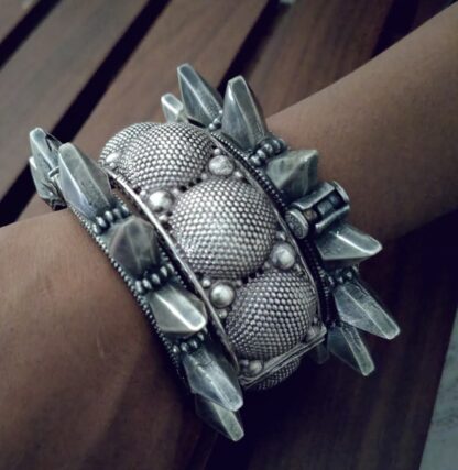 Surya tribal Kada - Image 3