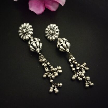 Floral clustered earrings