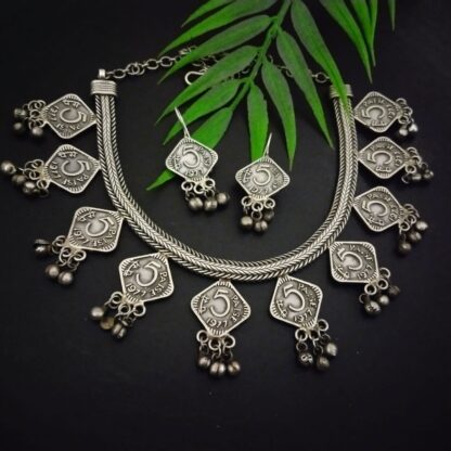 Sikka 5 neckpiece set