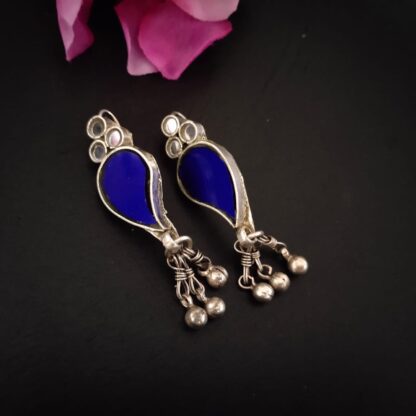Ambika - Navy white