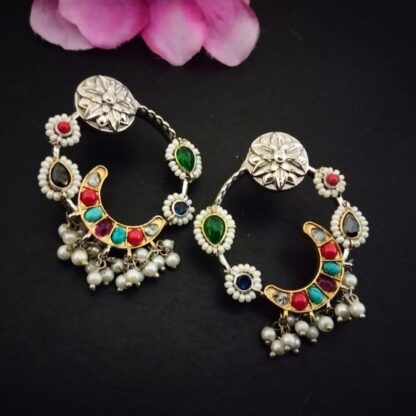 Round crescent chandbali