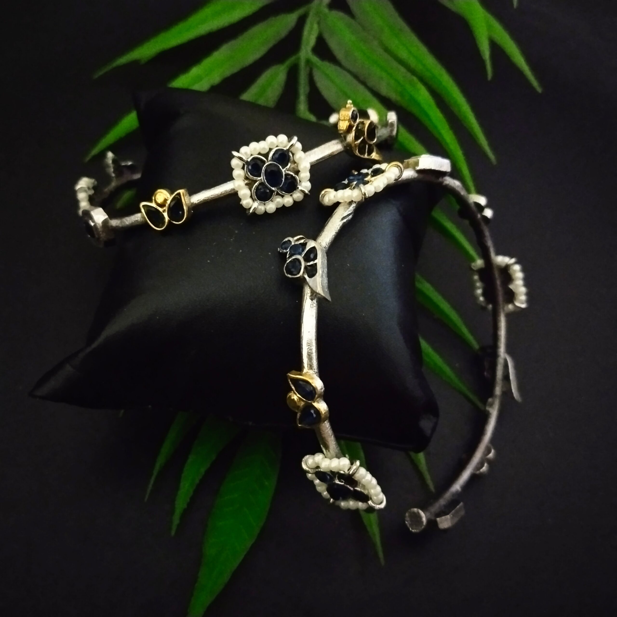 Kundan lotus chidiya bracelet - 2 / navy - Image 3