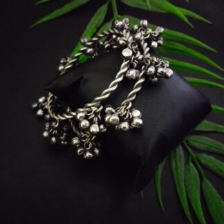 Twisted ghungroo cluster bangles - silver