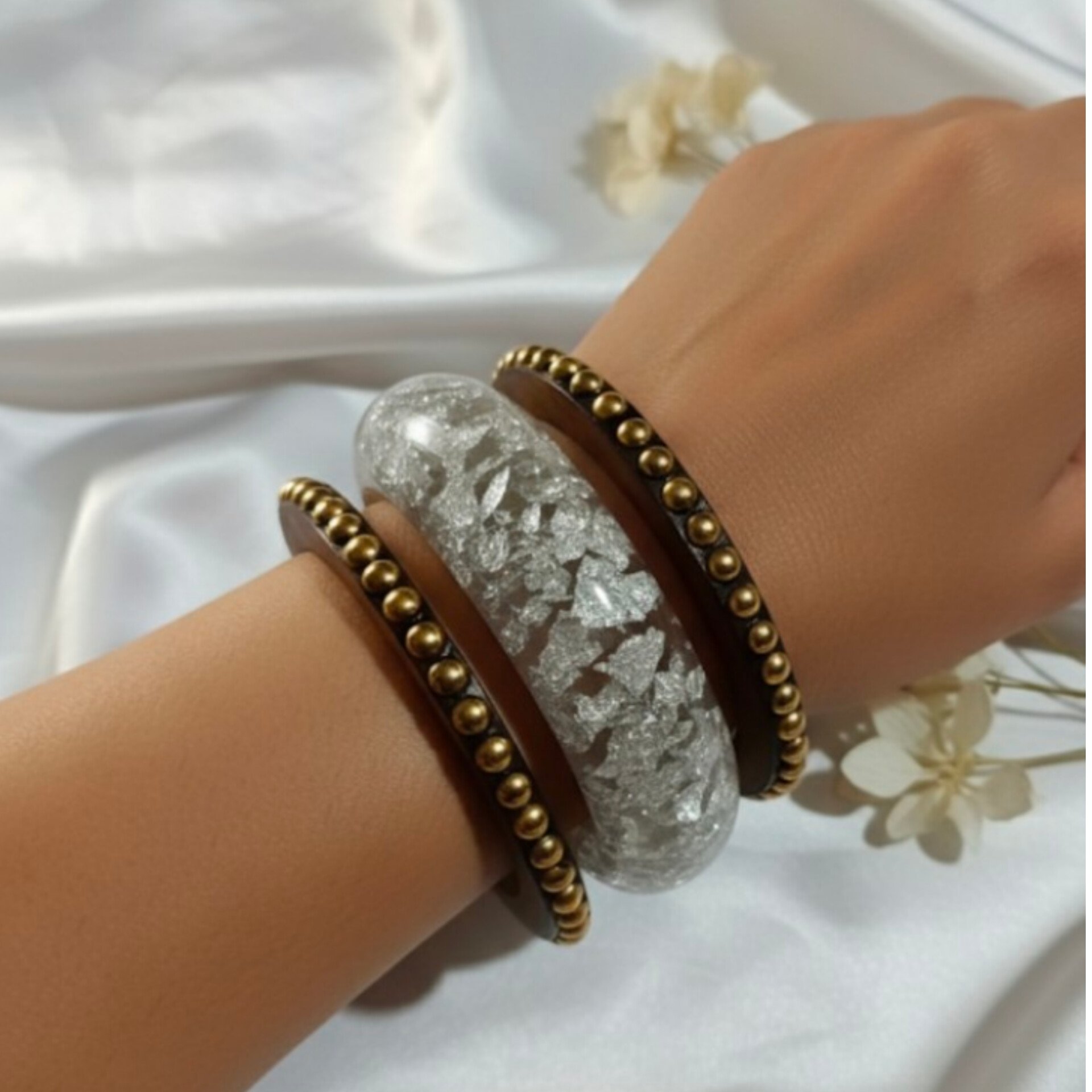 Contemporary stacks - 1