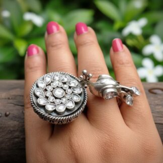 Floral peacock double jumbo ring