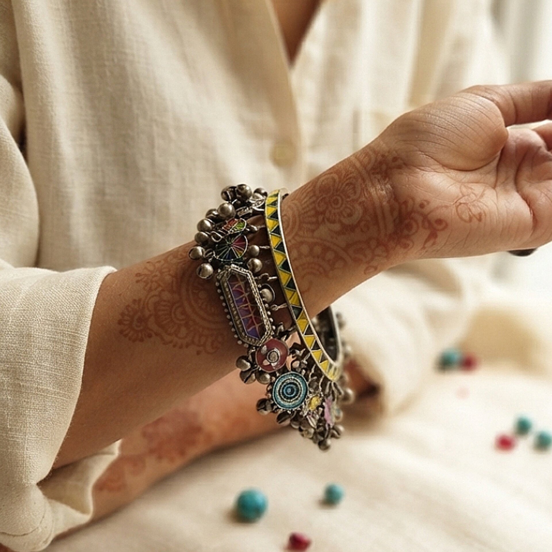Desipali hp Kada with rangoli charms - Image 2